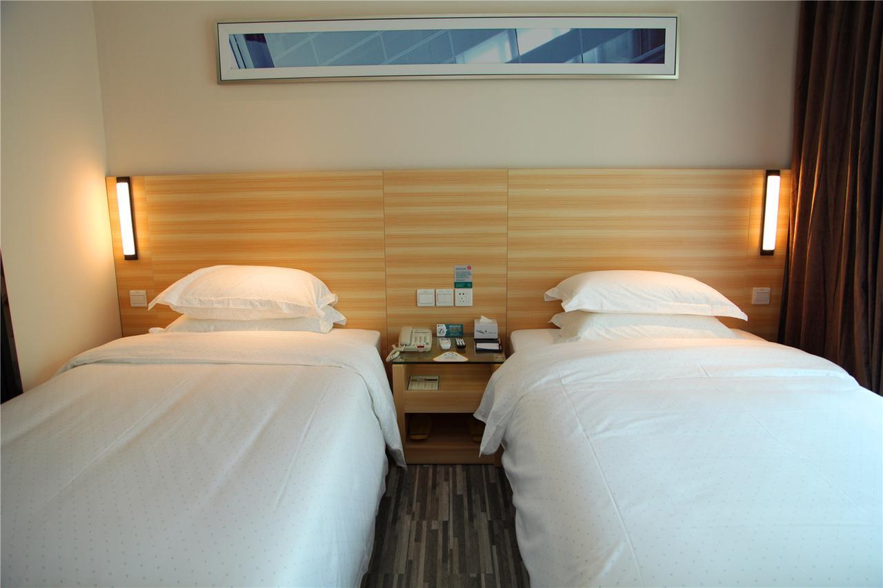 City Comfort Inn North Shenzhen Airport Екстер'єр фото